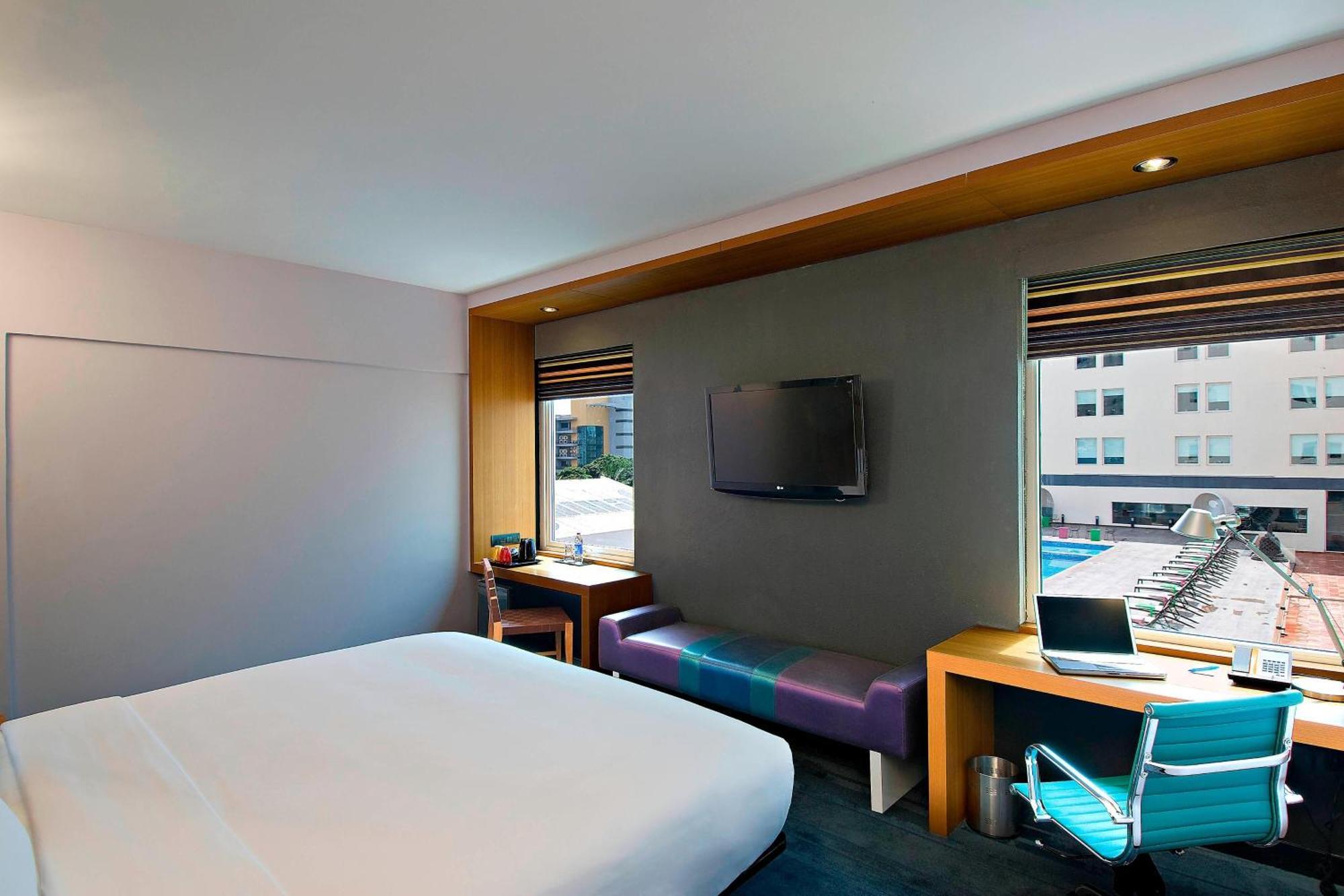 Aloft Bengaluru Whitefield Bangalore Exterior foto