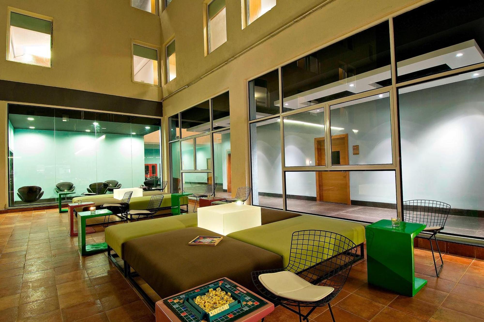 Aloft Bengaluru Whitefield Bangalore Exterior foto