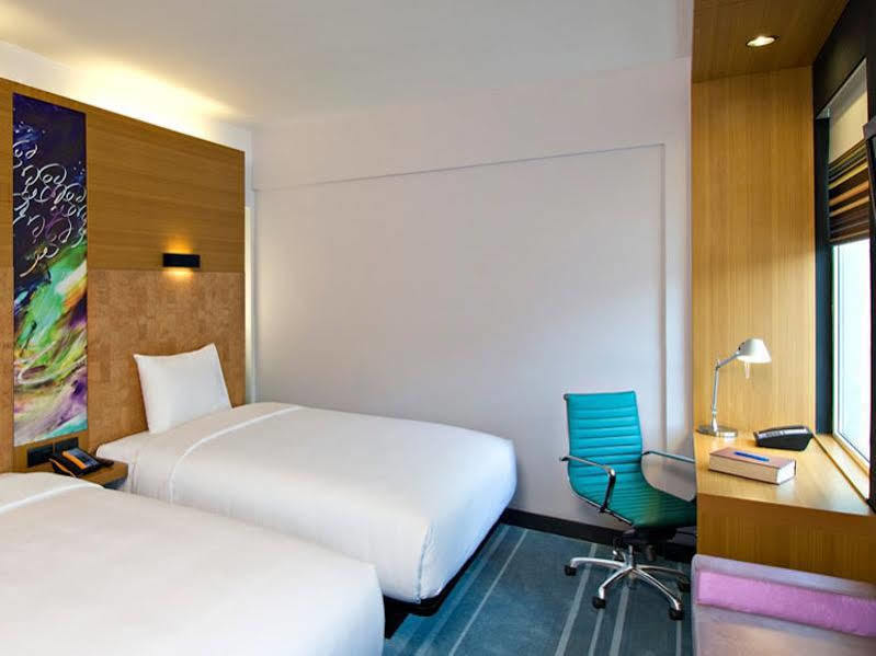 Aloft Bengaluru Whitefield Bangalore Exterior foto
